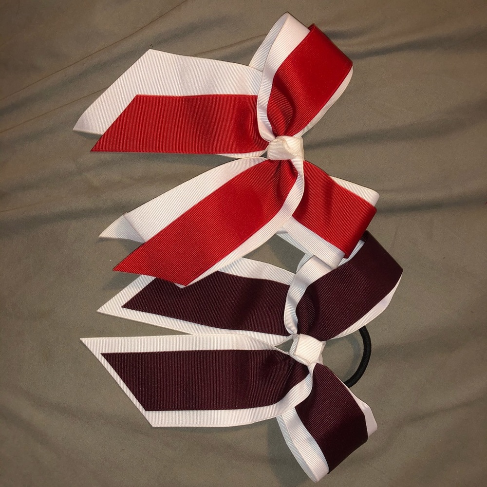 Red and maroon bow hair ties